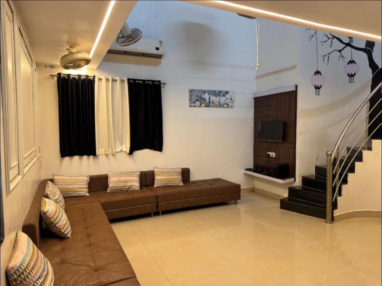 Siya Villa Ujjain Exterior photo